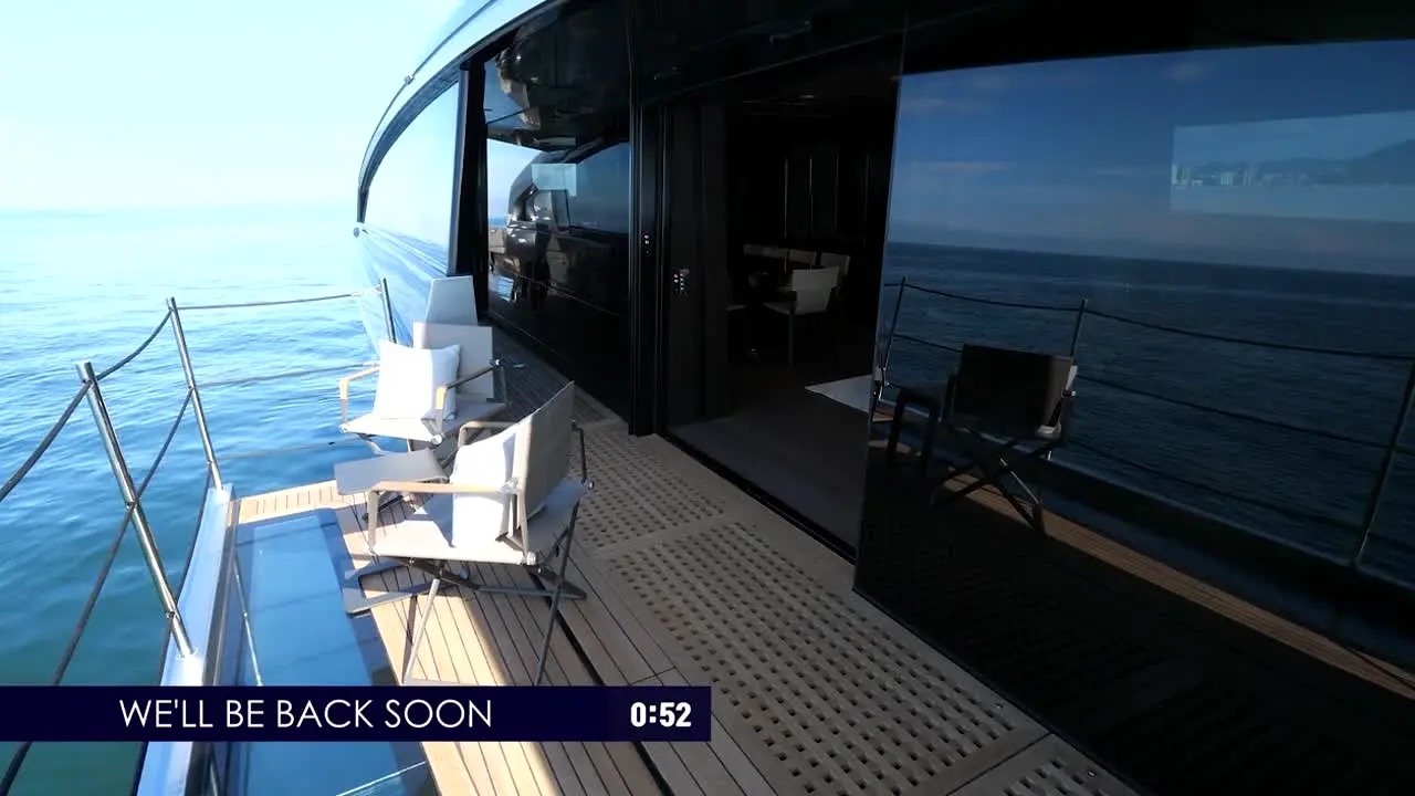 The Boat Show live