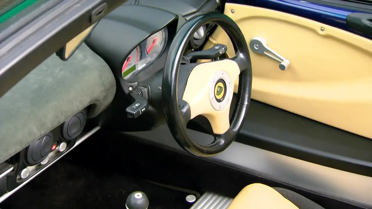 Fifth Gear live