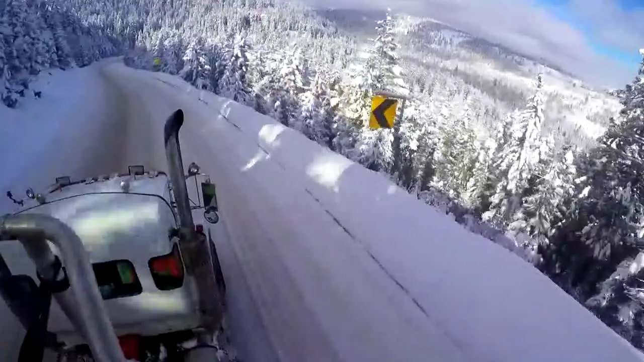 Highway Thru Hell in diretta