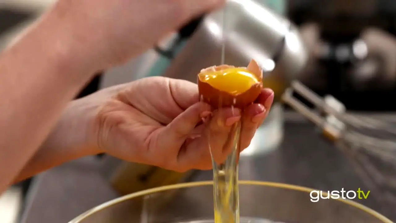 Gusto TV live