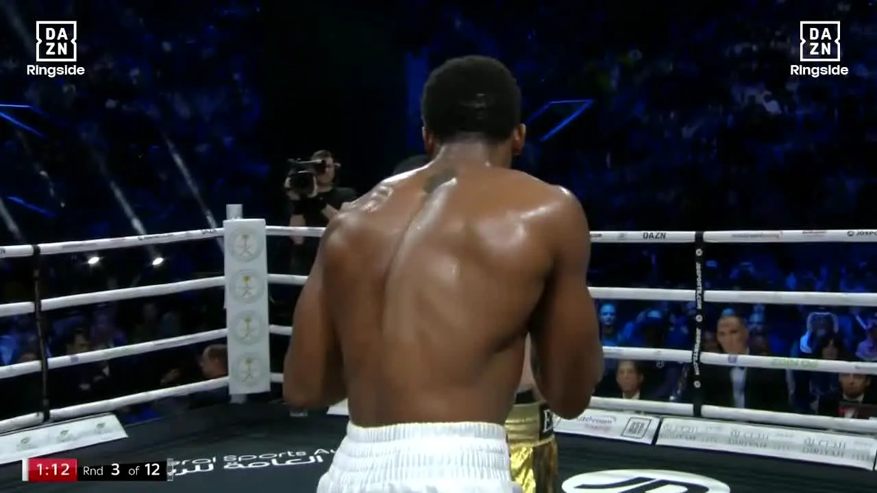DAZN Ringside live