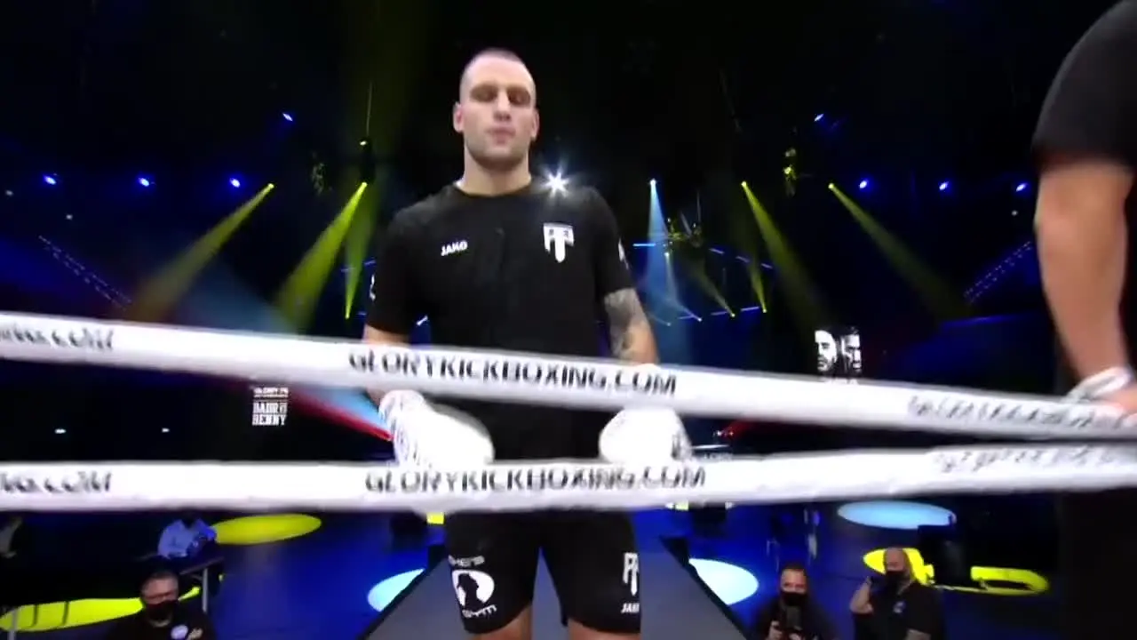 GLORY Kickboxing na żywo