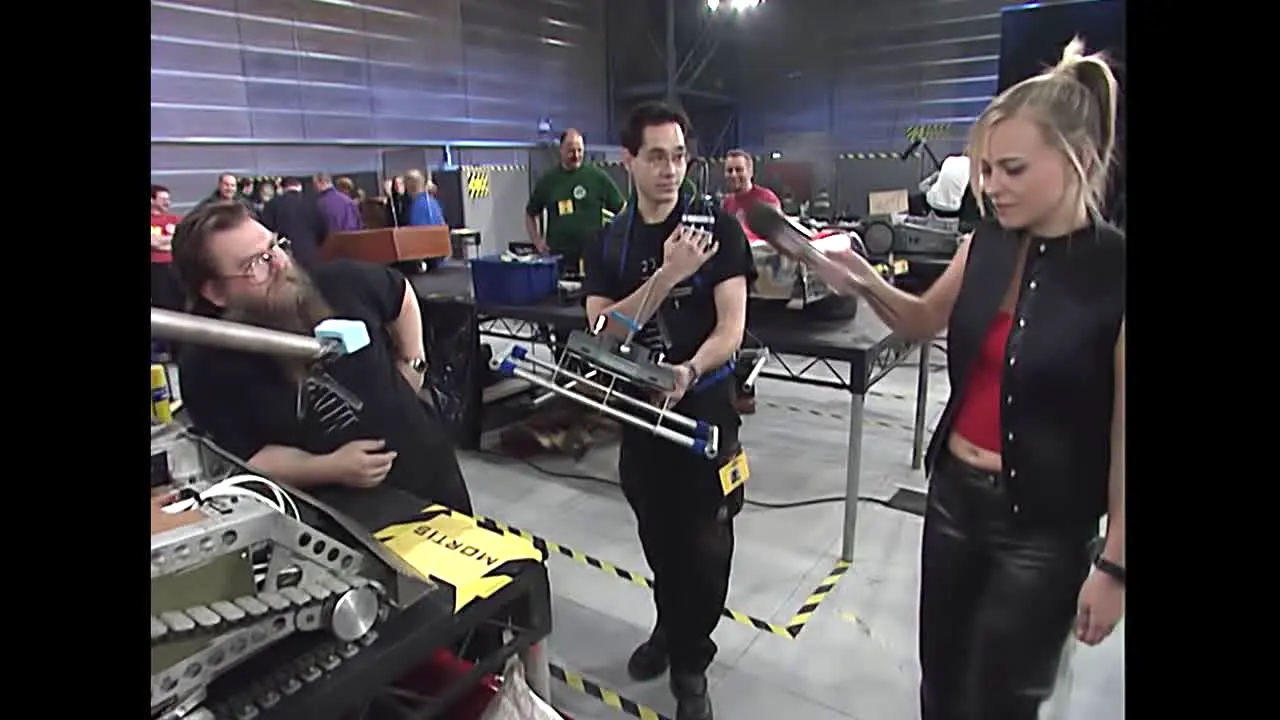 Robot Wars by Mech+ live