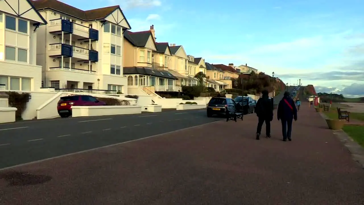 Homes Under the Hammer na żywo