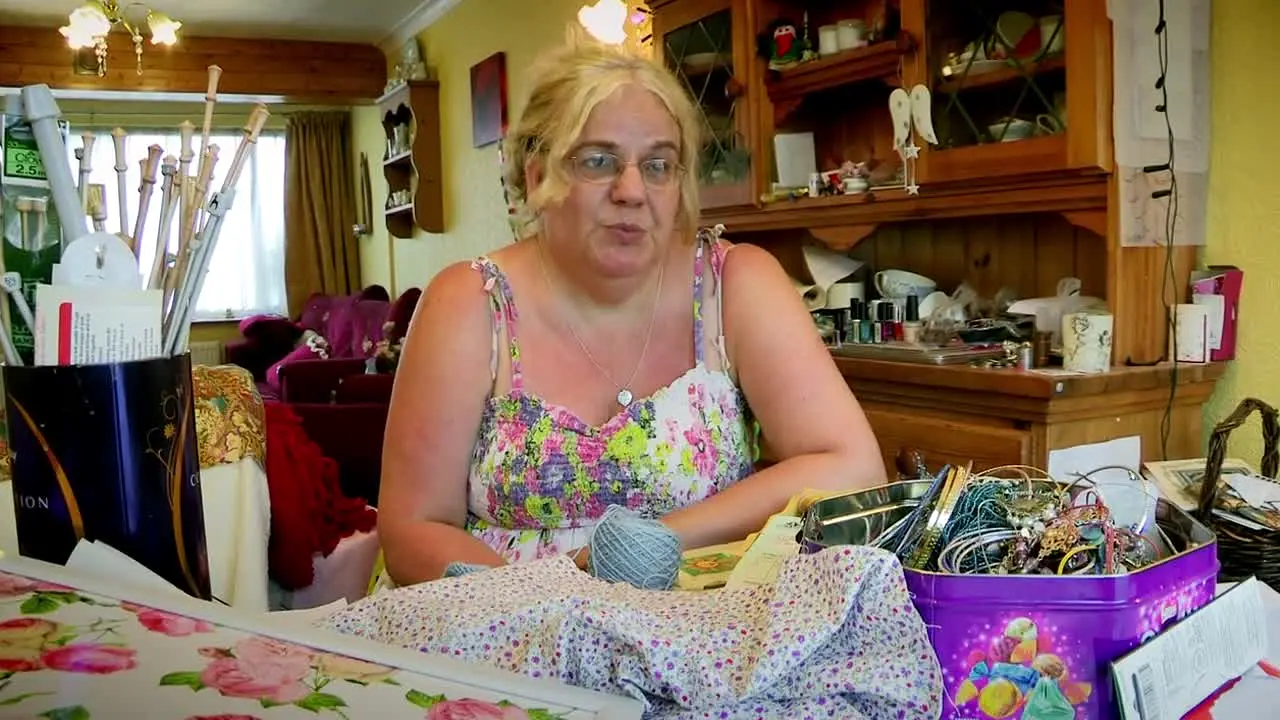 Obsessive Compulsive Cleaners live