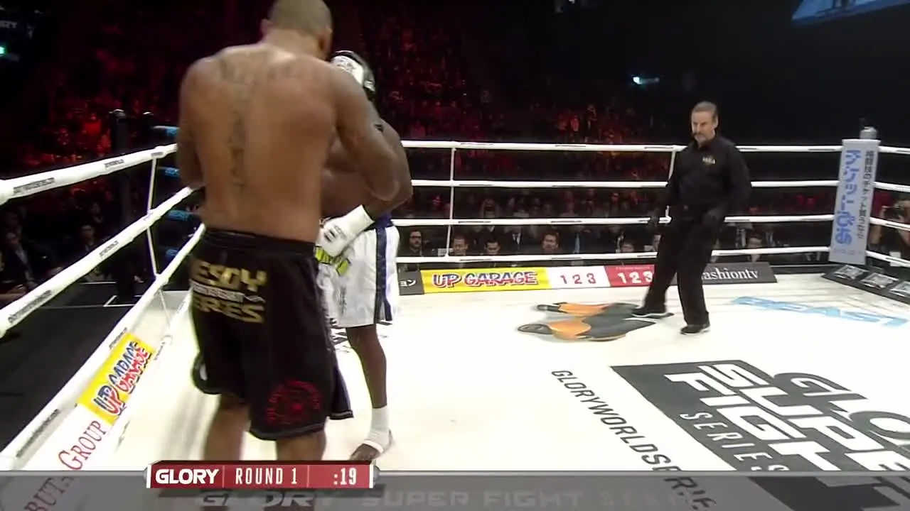GLORY Kickboxing in diretta
