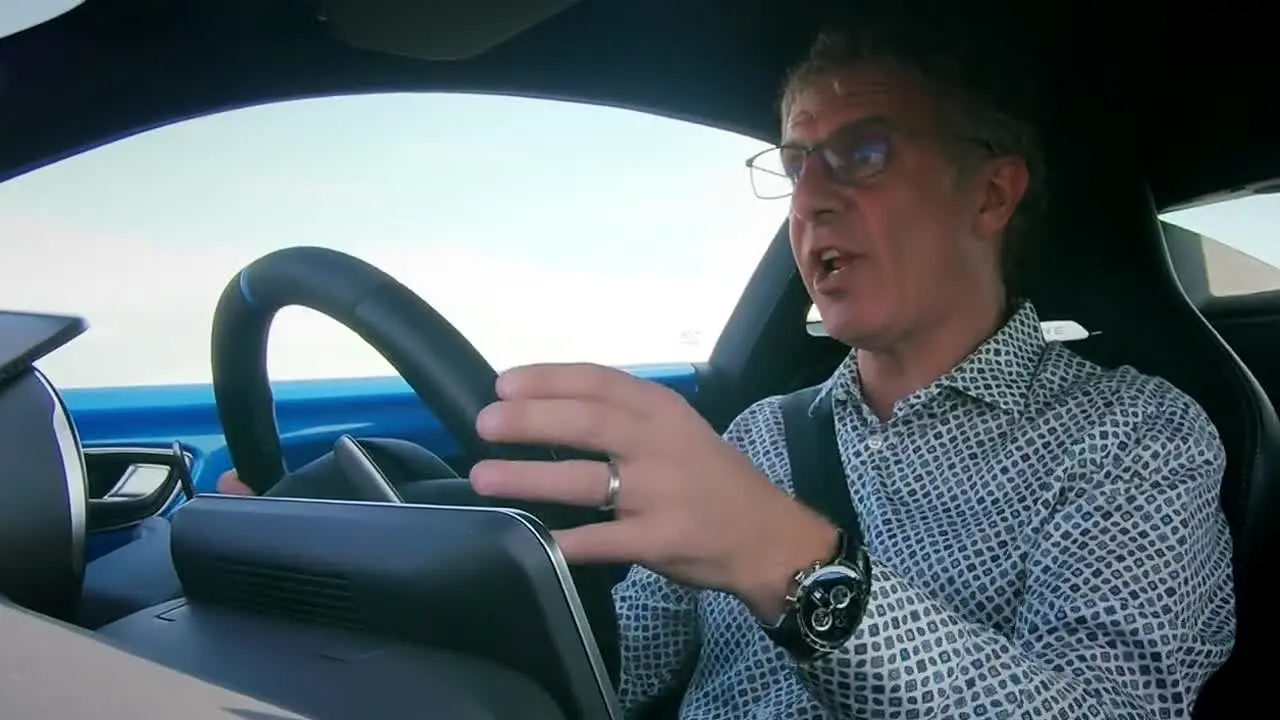 Fifth Gear live