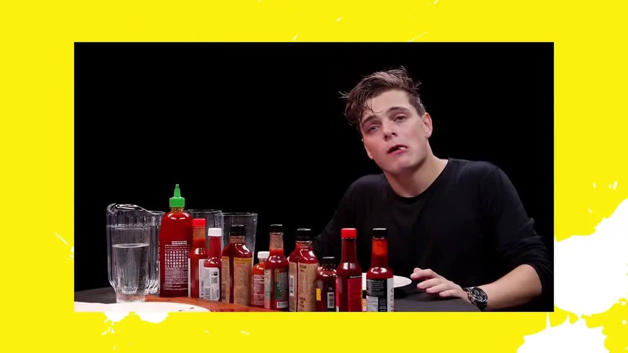 Hot Ones live