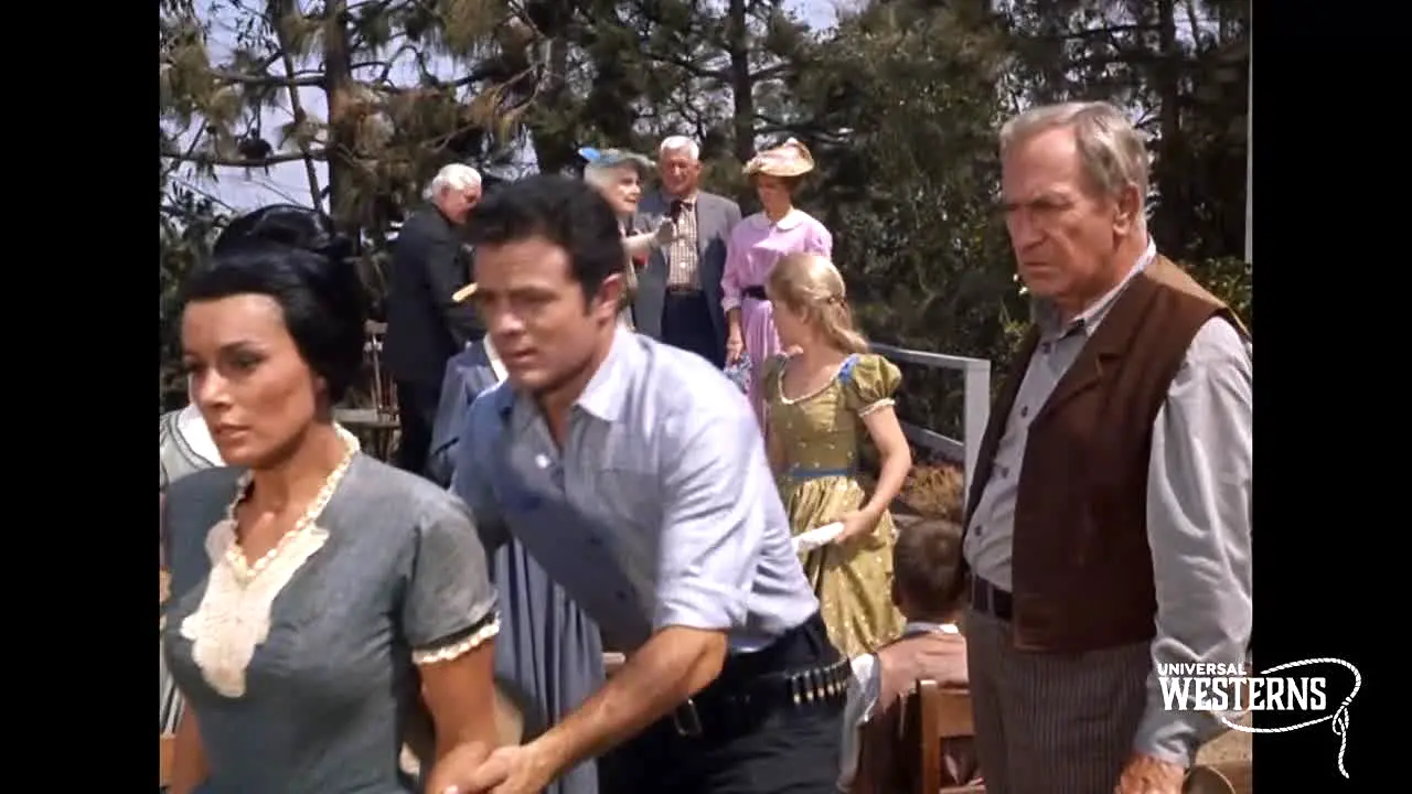 Universal Westerns live