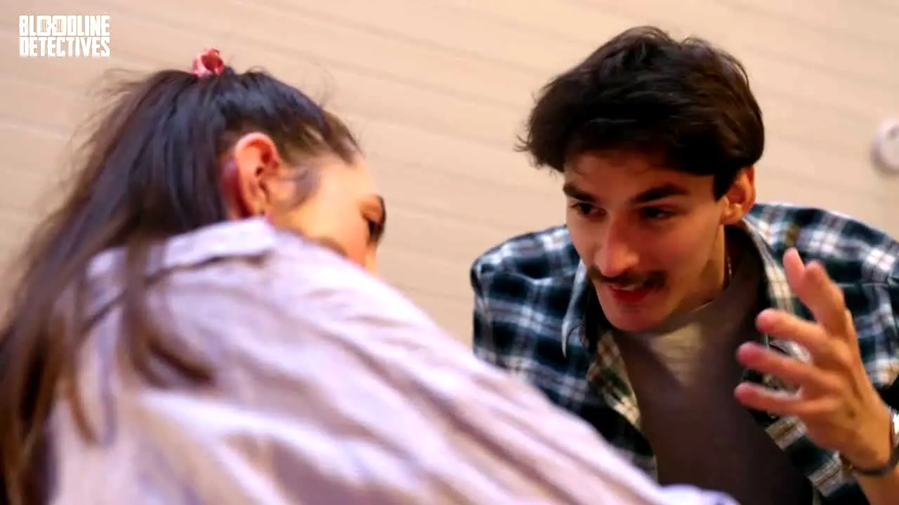 Bloodline Detectives in diretta