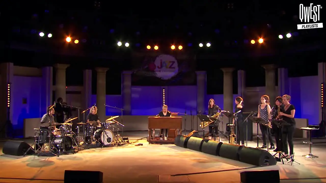 Qwest TV live