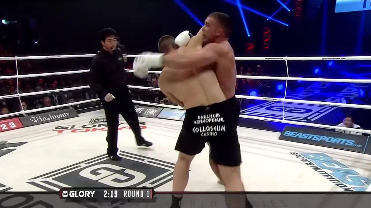 GLORY Kickboxing — прямой эфир