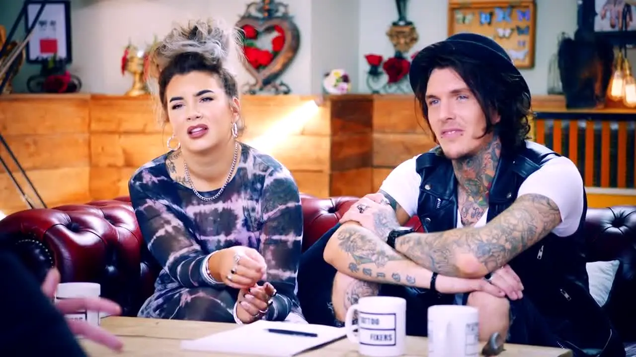 Tattoo Fixers in diretta