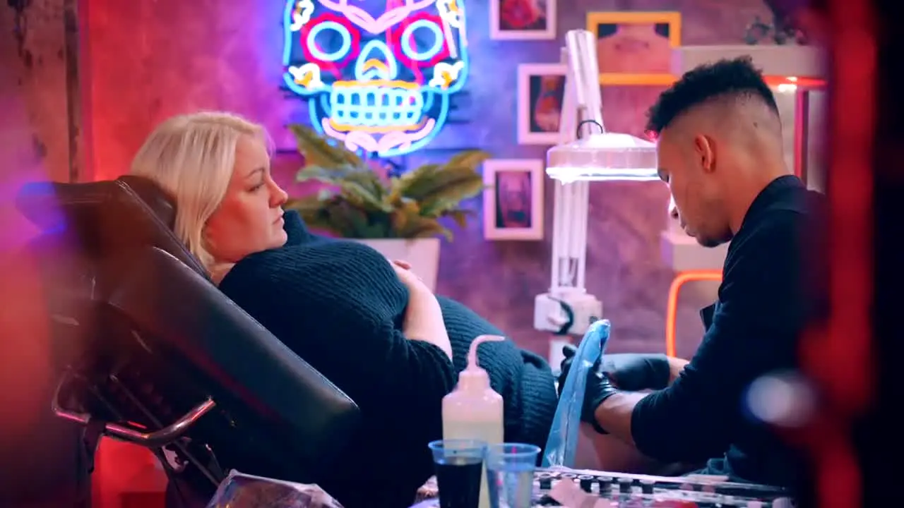 Tattoo Fixers — прямой эфир