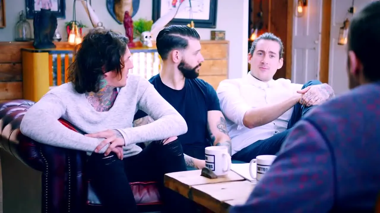 Tattoo Fixers en vivo