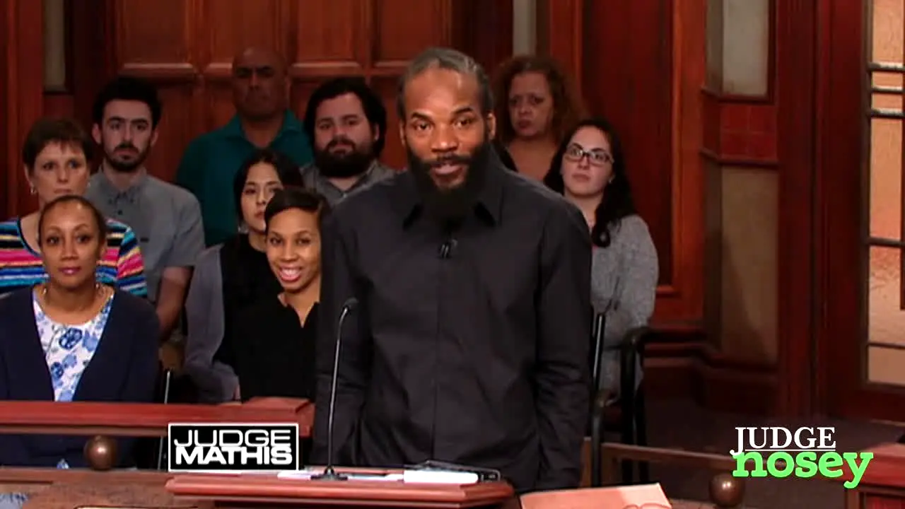 Judge Nosey live