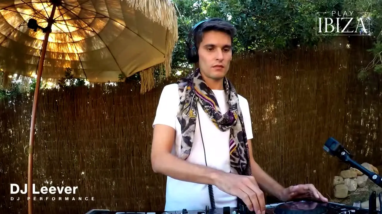 Play Ibiza en vivo