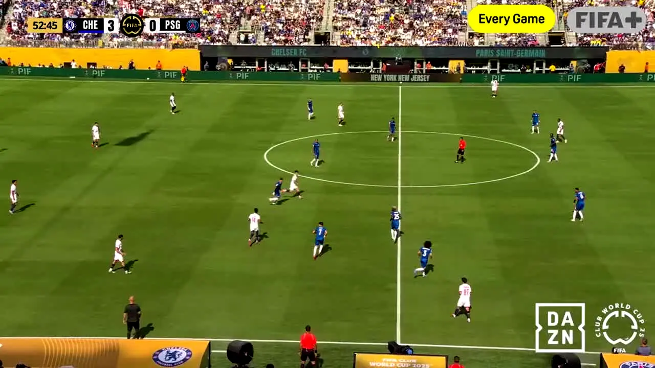 FIFA+ — прямой эфир