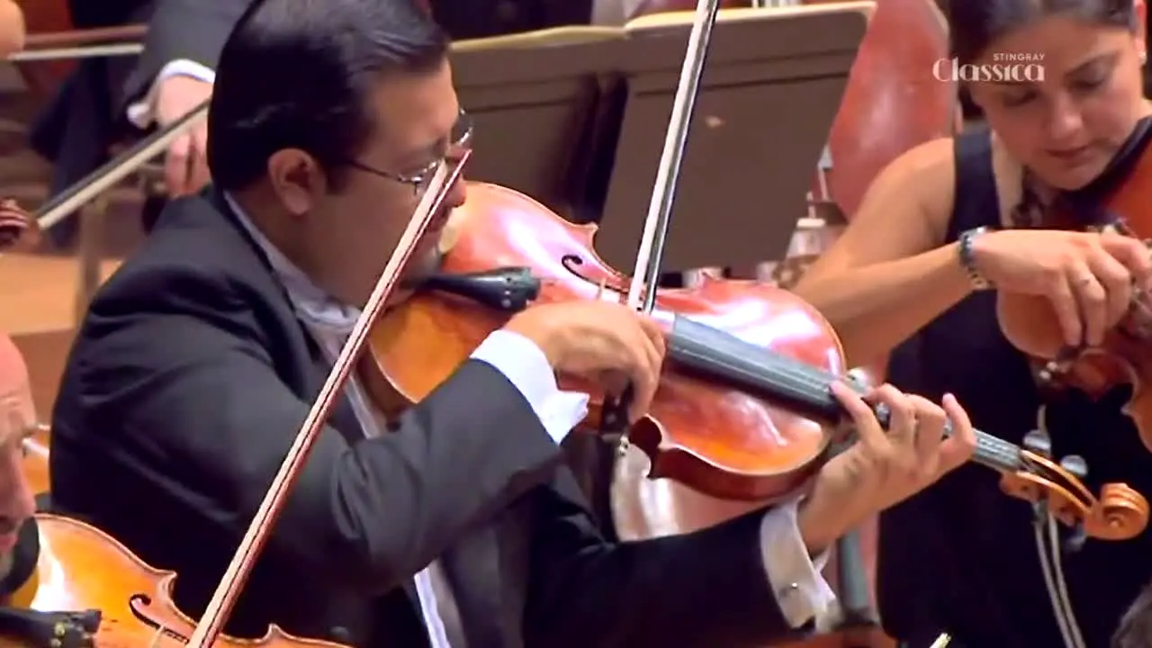 Stingray Classica live