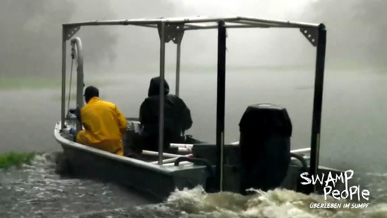 Swamp People live
