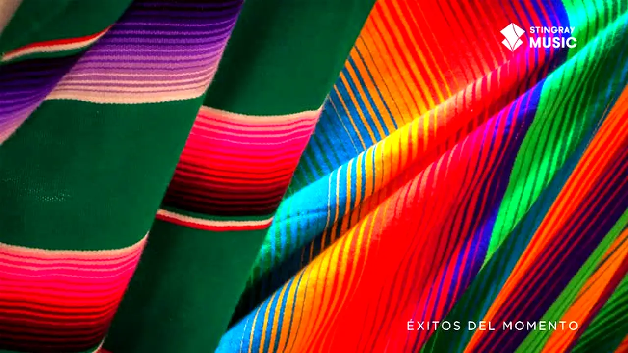 Éxitos del Momento live