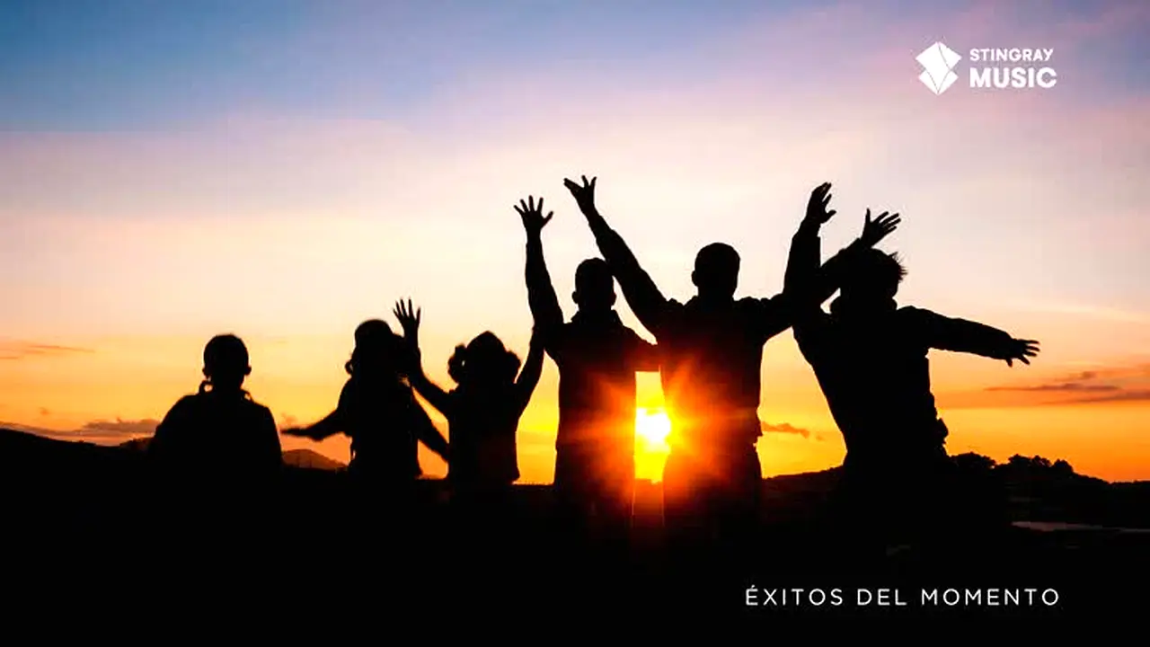 Éxitos del Momento live
