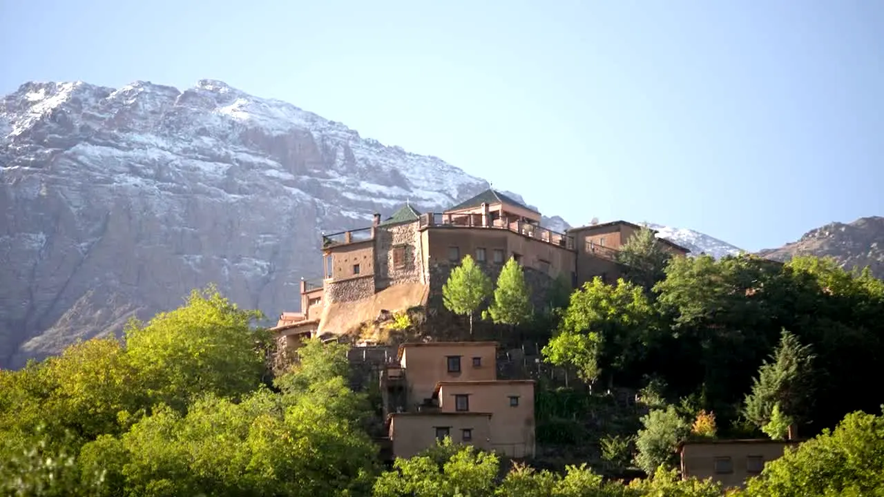 Travel Escapes in diretta