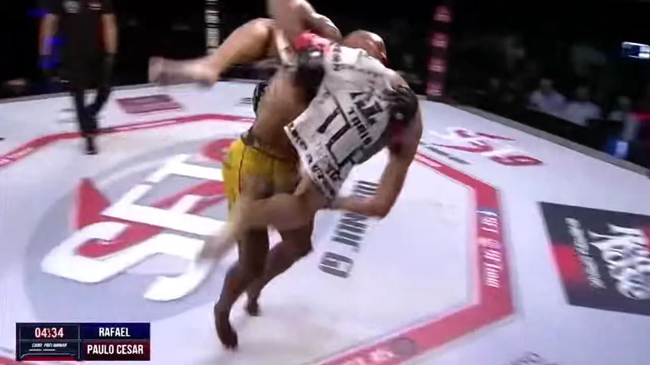 SFT Combat ao vivo