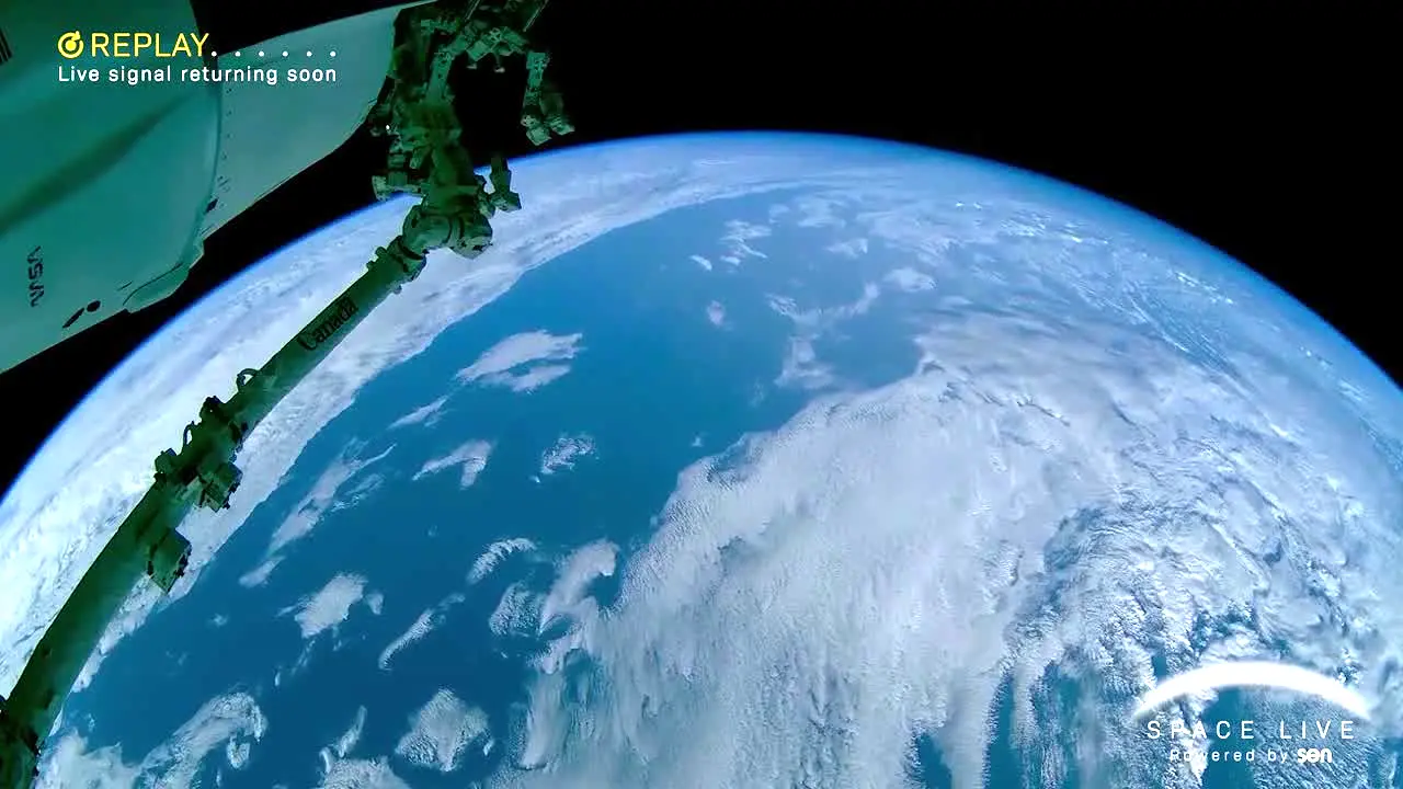 Space Live live