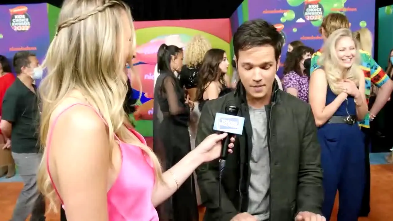 Young Hollywood in diretta