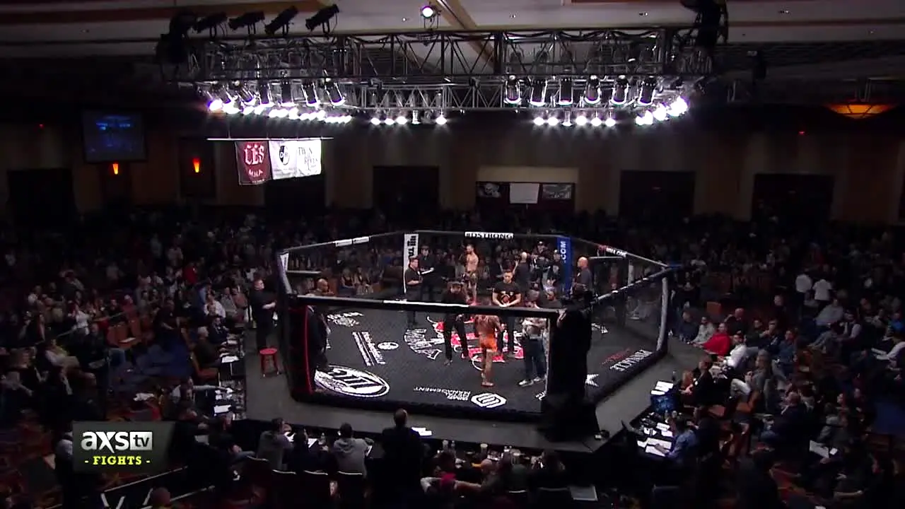 Fight Network in diretta