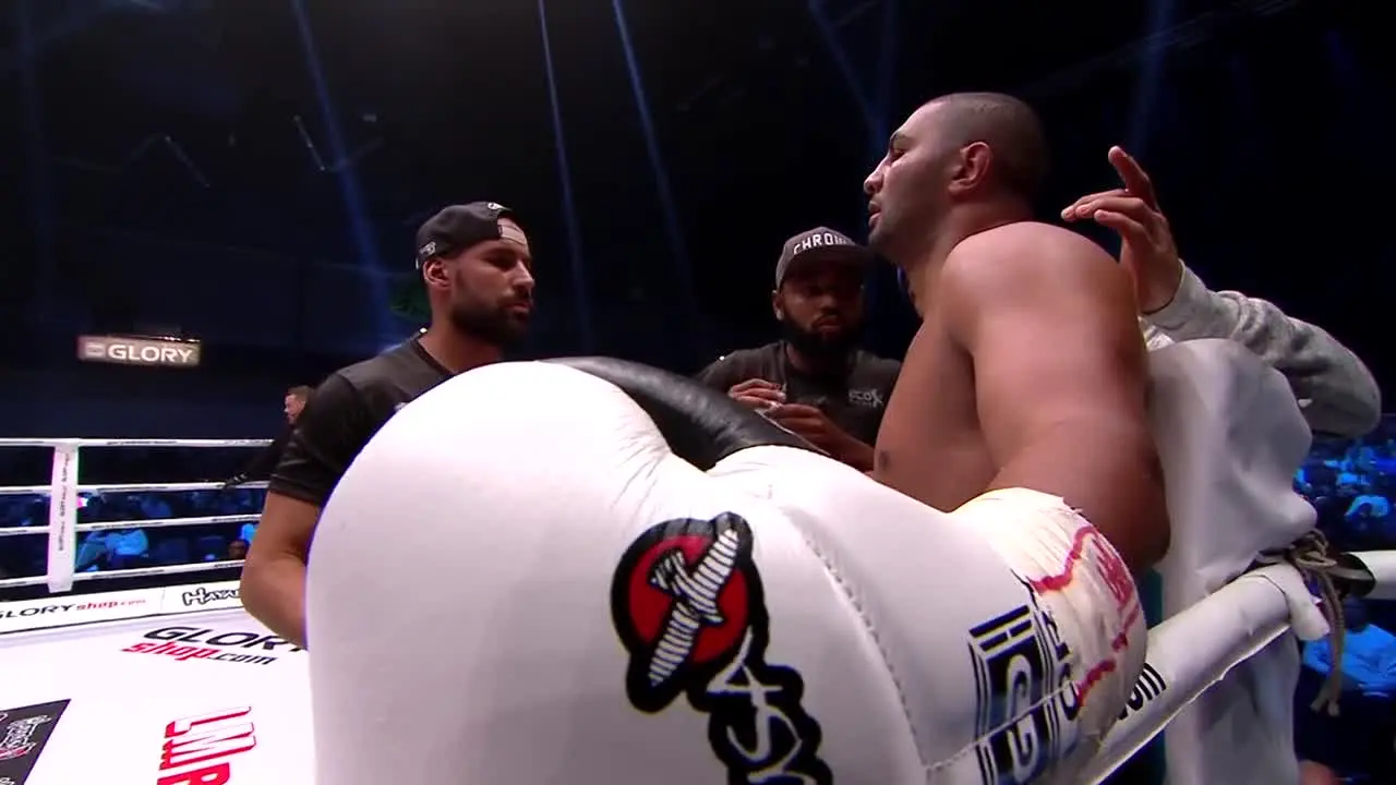 GLORY Kickboxing — прямой эфир