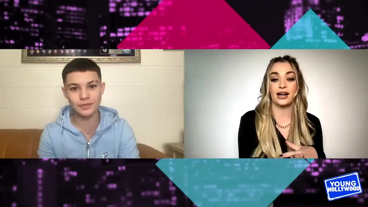 Young Hollywood live