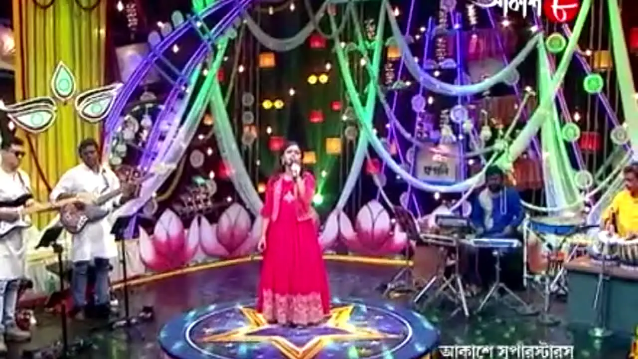 Aakaash Aath live