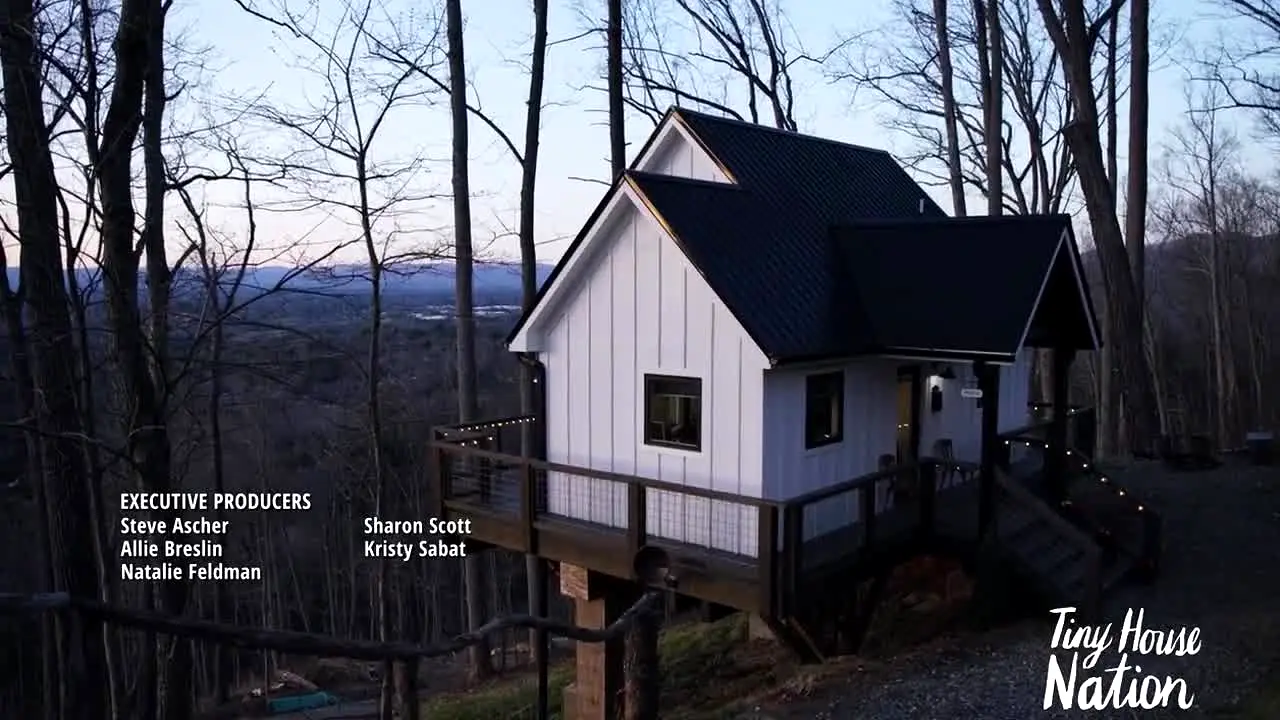 Tiny House Nation live