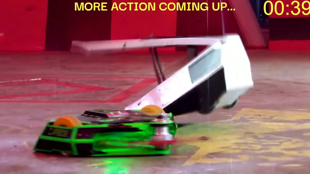 Robot Wars by Mech+ ao vivo