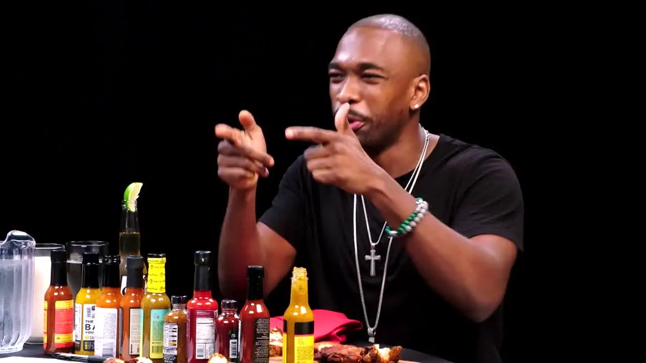 Hot Ones live