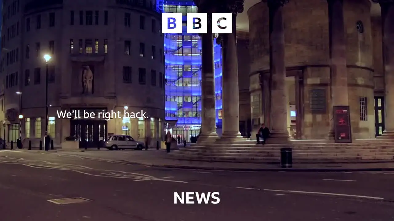 BBC News live