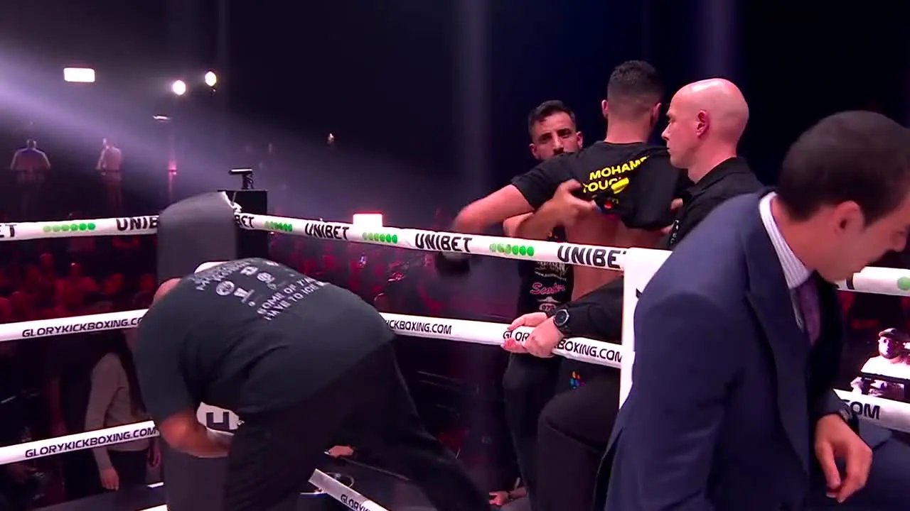 GLORY Kickboxing live