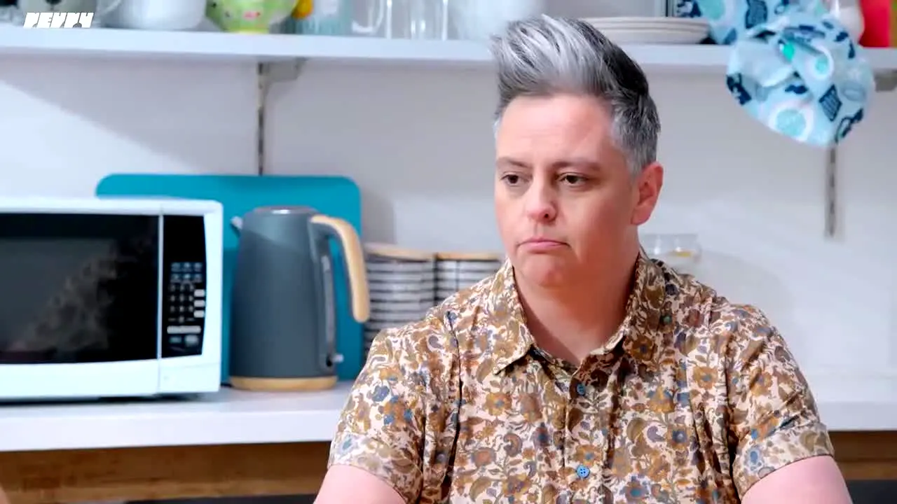 Revry Queer live