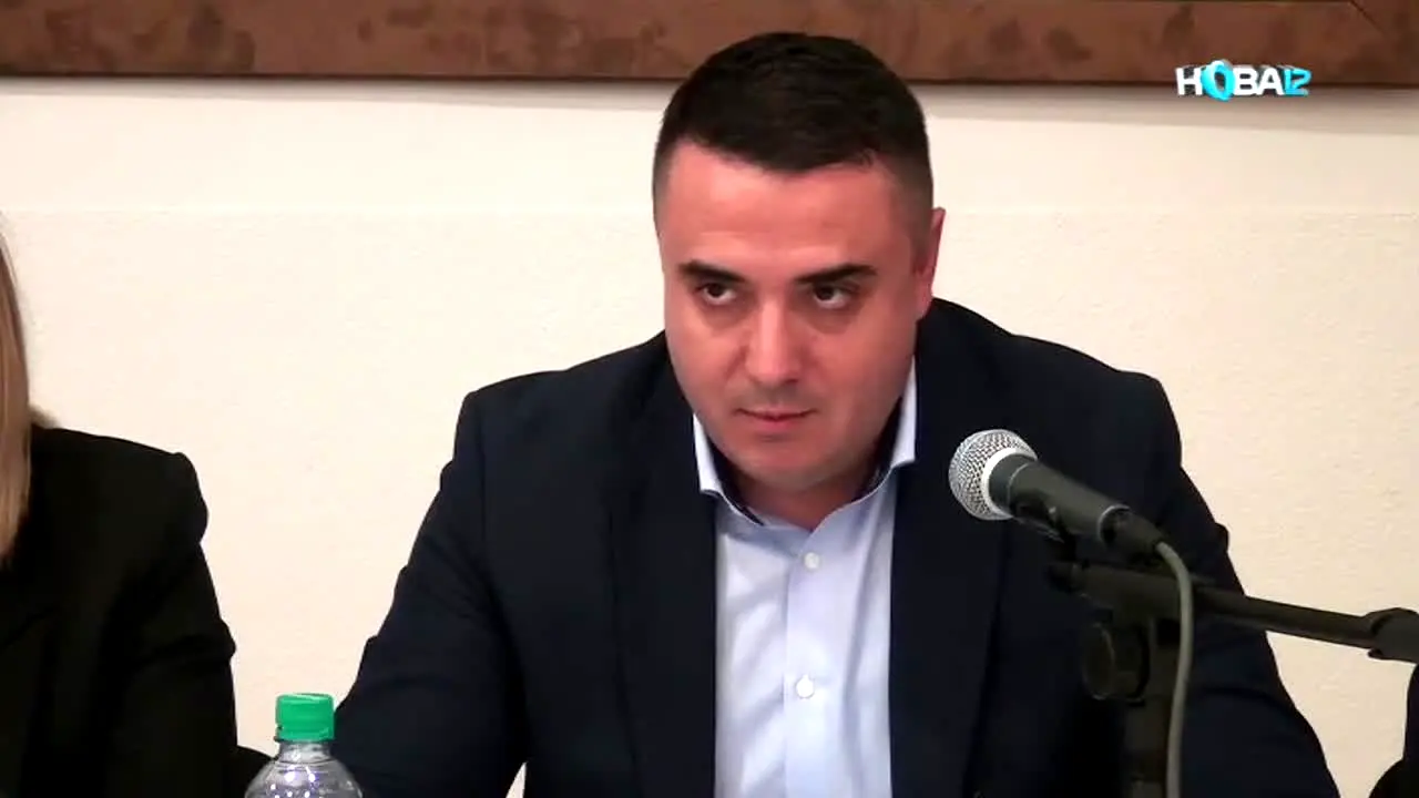 ТВ НОВА 12 live