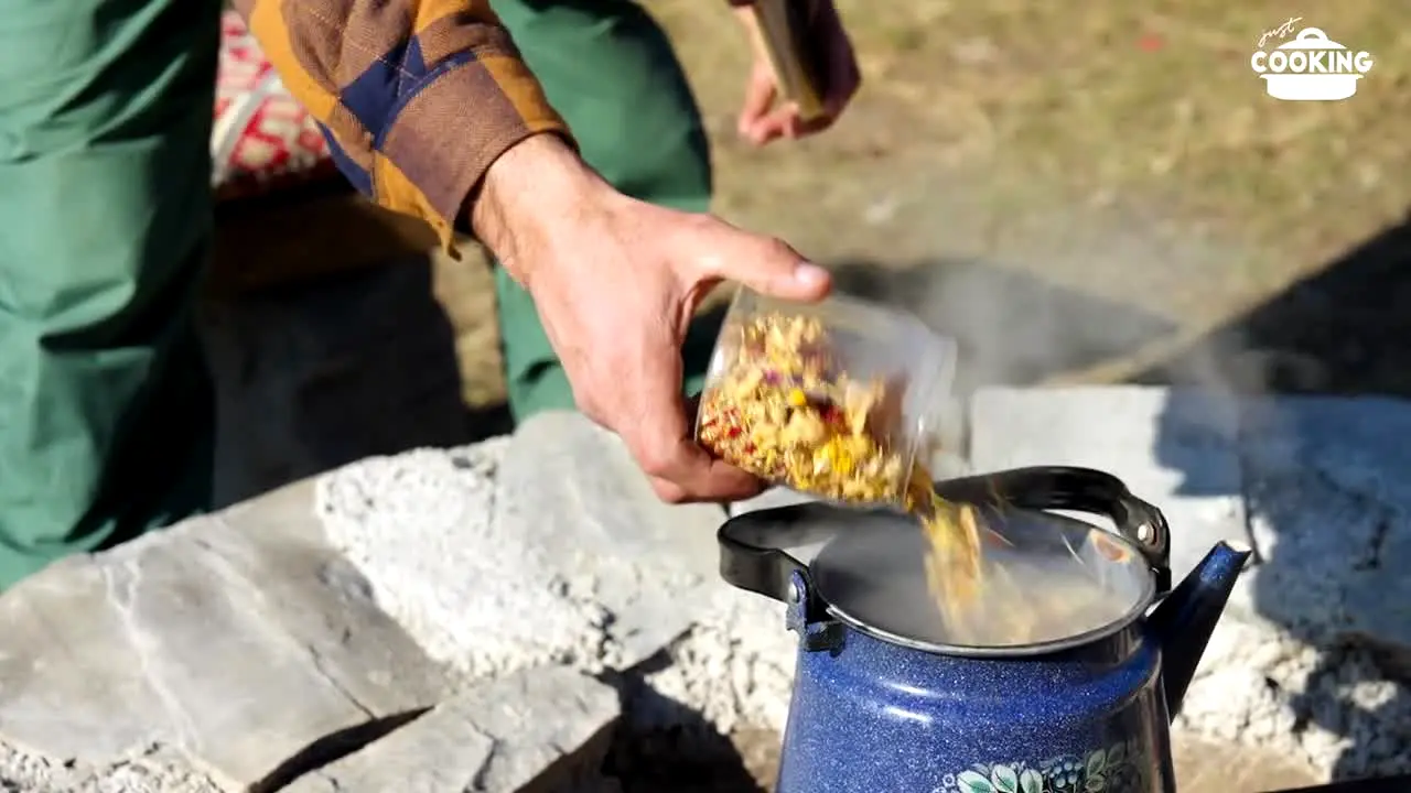 Just Cooking in diretta