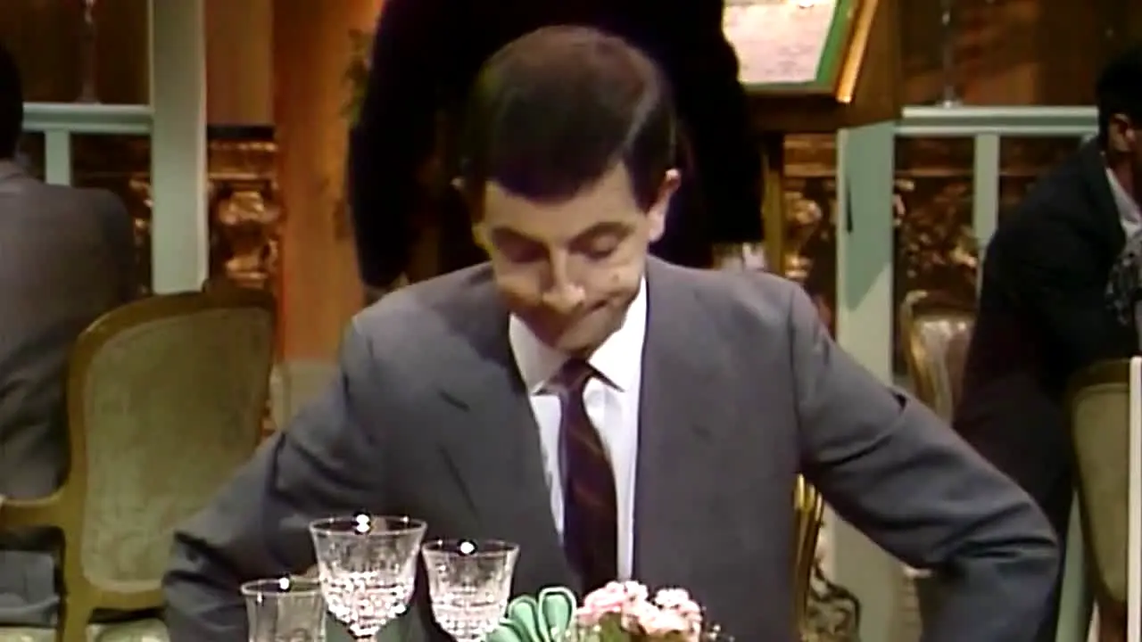 Mr. Bean - Live Action live