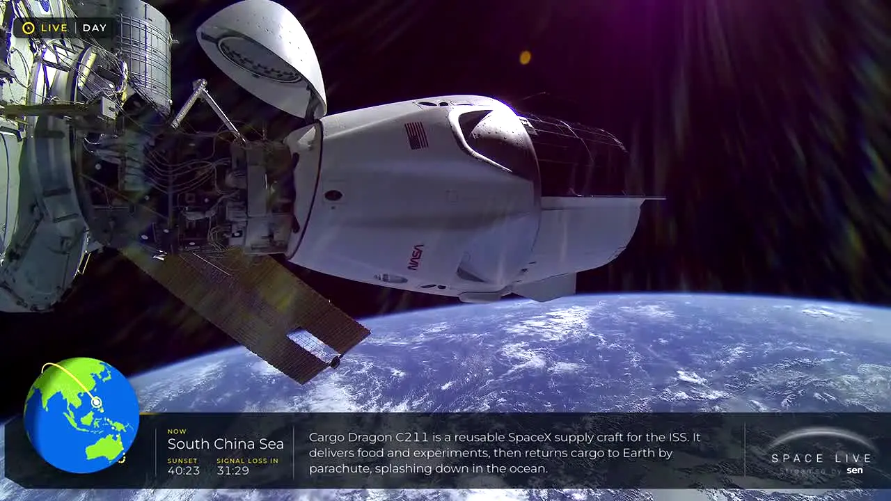 Space Live live