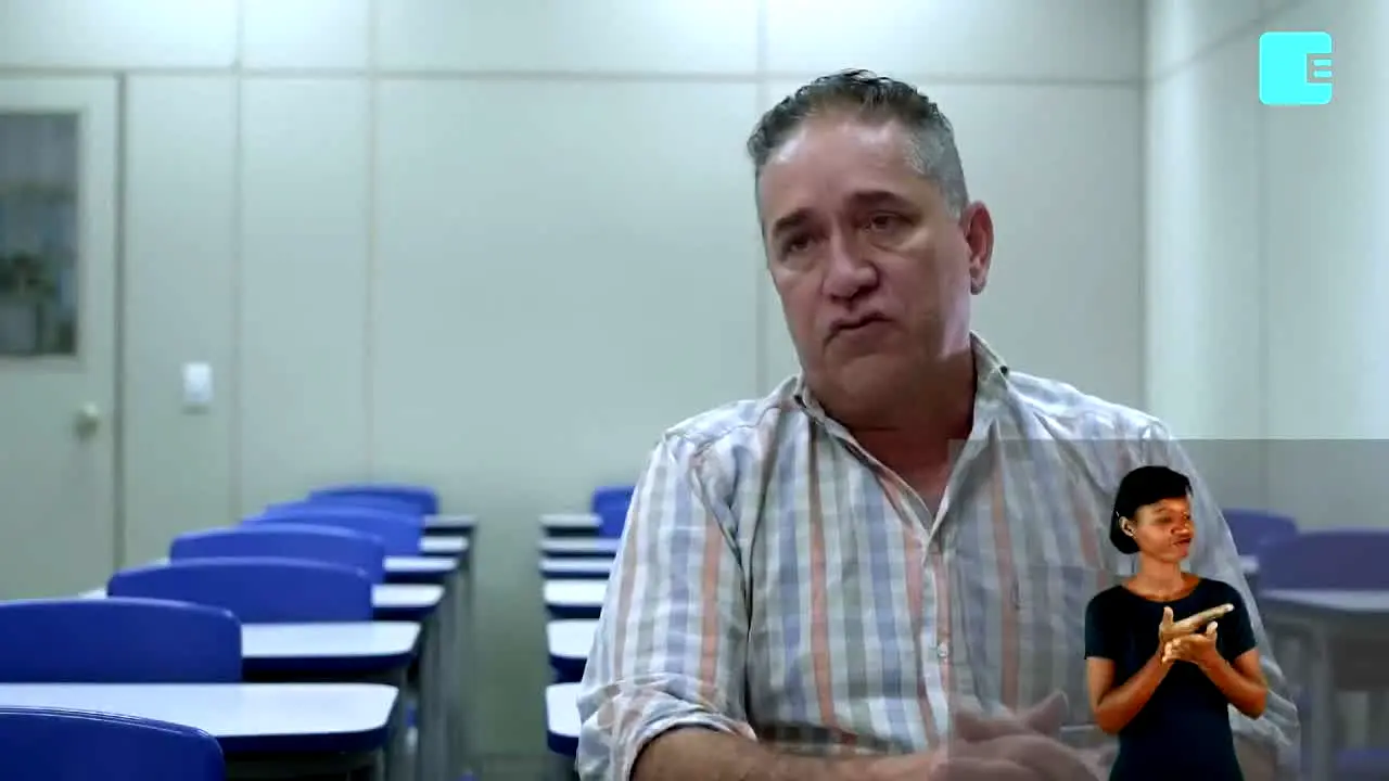 Canal Educacao in diretta