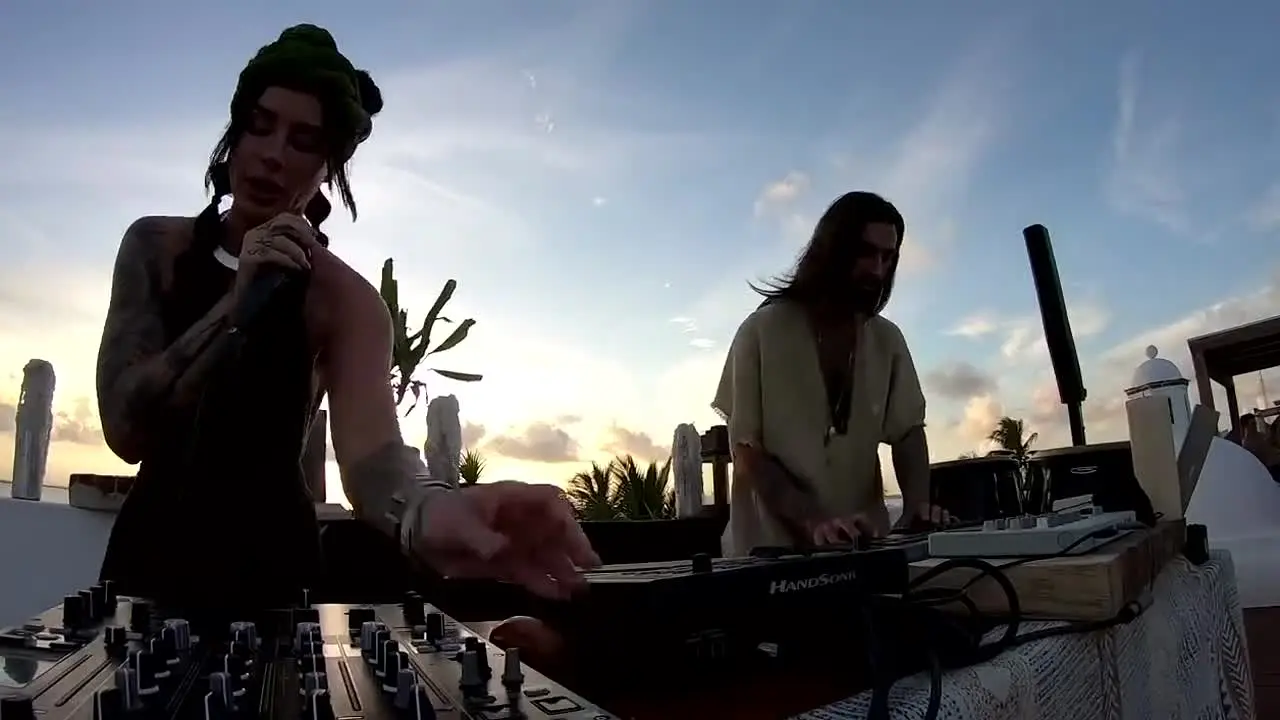 StreamForce 360 live