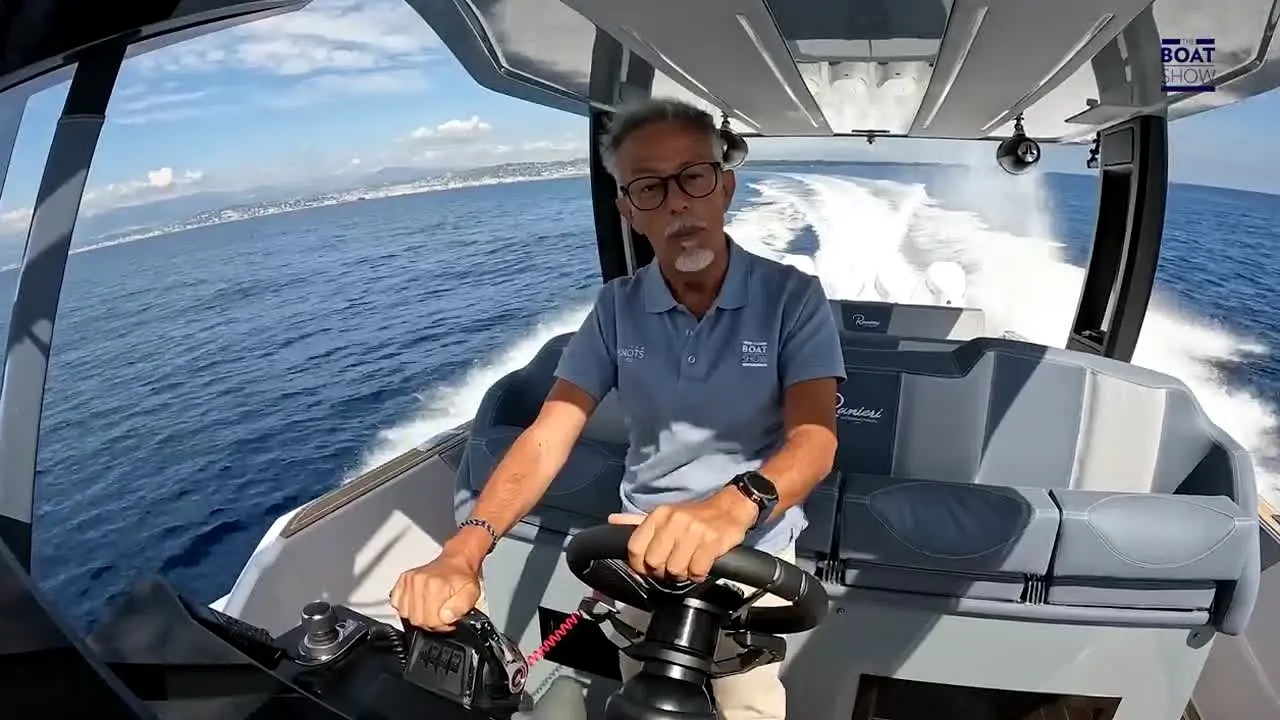 The Boat Show live
