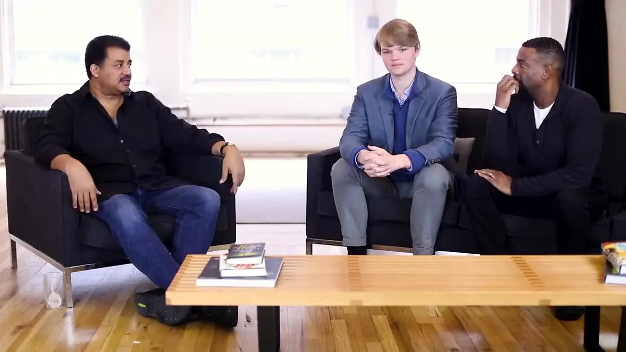 Startalk TV na żywo