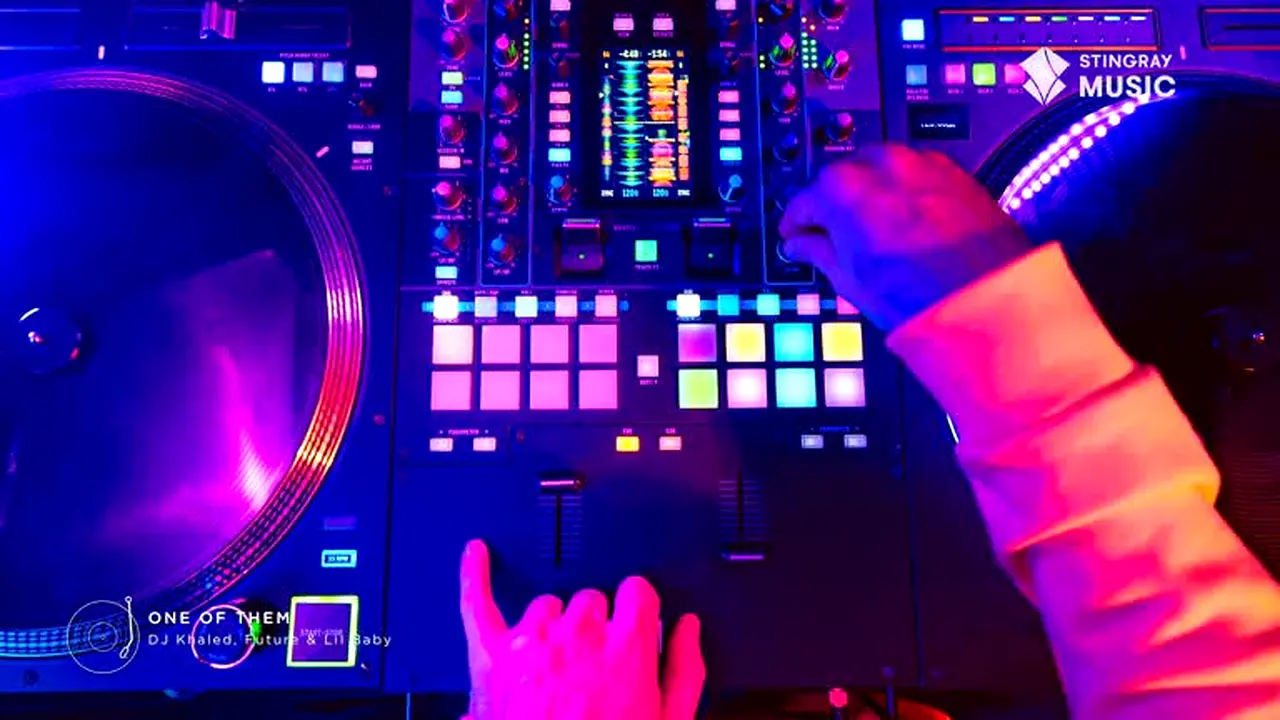 Hip-Hop/R&B live