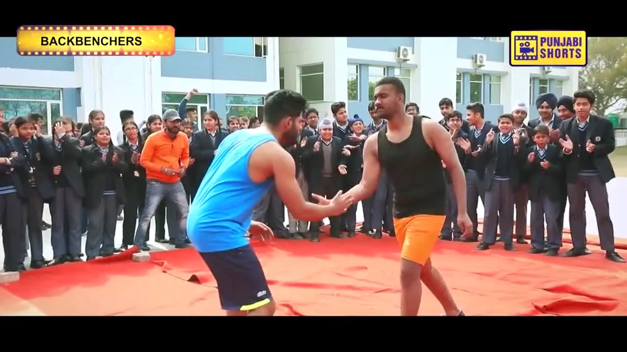 Punjabi Shorts ao vivo